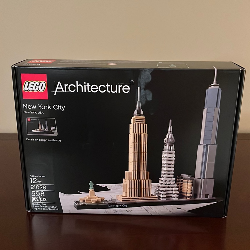 Brand new Lego set of New York City